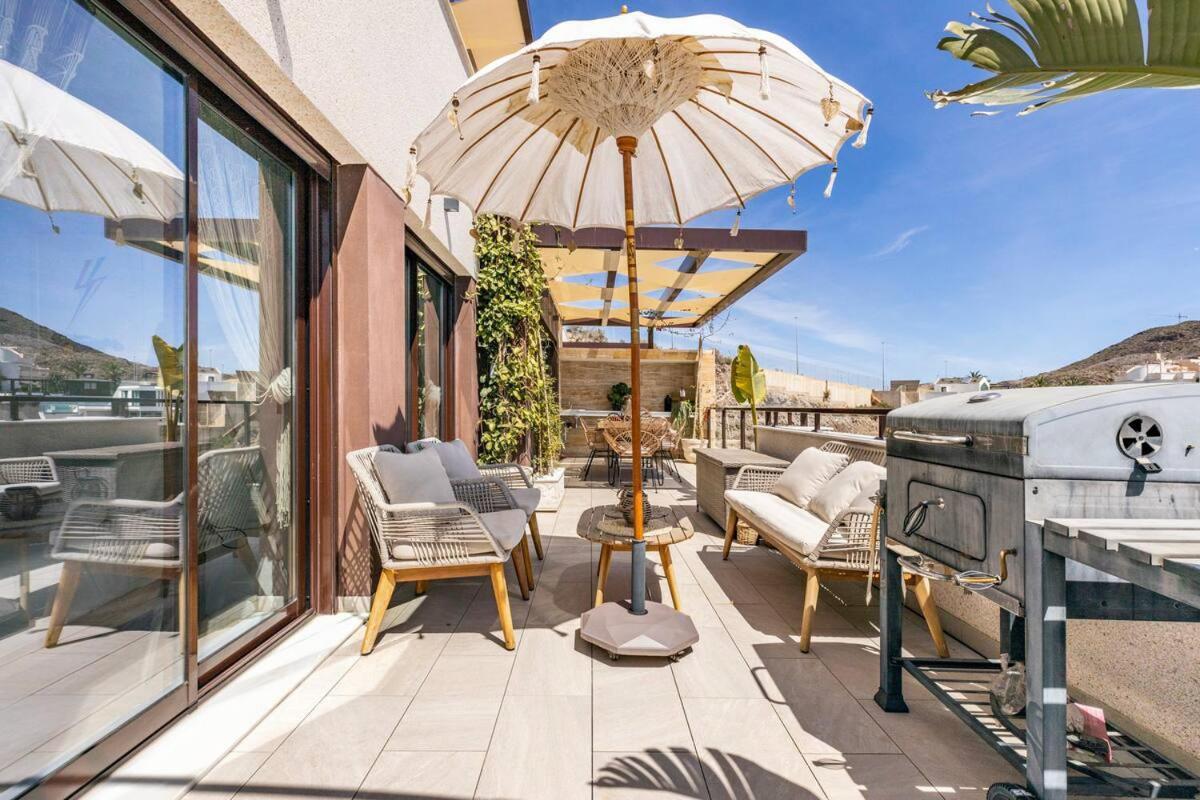 Luxury Designer Apartment - Unbeatable Sea Views アギラス エクステリア 写真