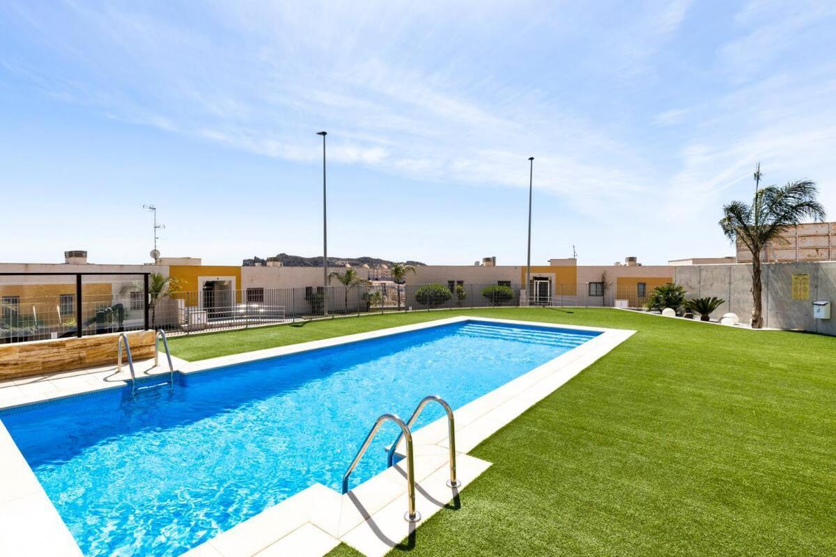 Luxury Designer Apartment - Unbeatable Sea Views アギラス エクステリア 写真