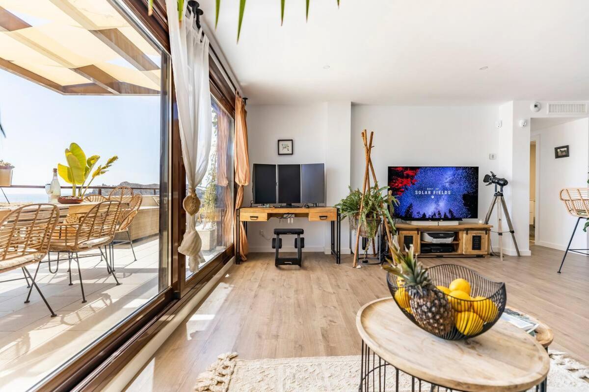 Luxury Designer Apartment - Unbeatable Sea Views アギラス エクステリア 写真